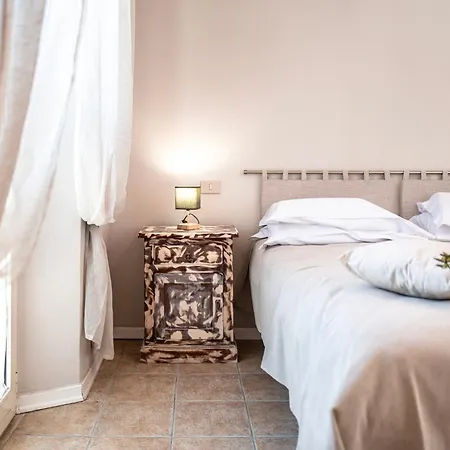 Konukevi Il Risveglio Del Poggio 4*
